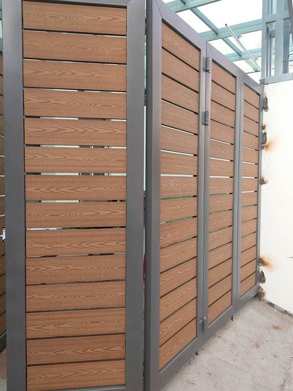 Mẫu Cổng Sắt Hộp giả gỗ 