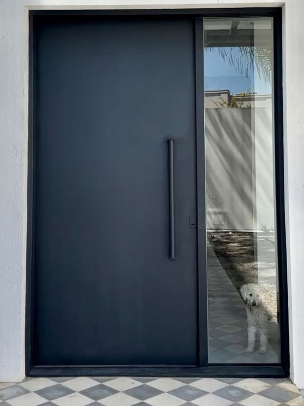 Cổng Sắt Kết Hợp Kính 