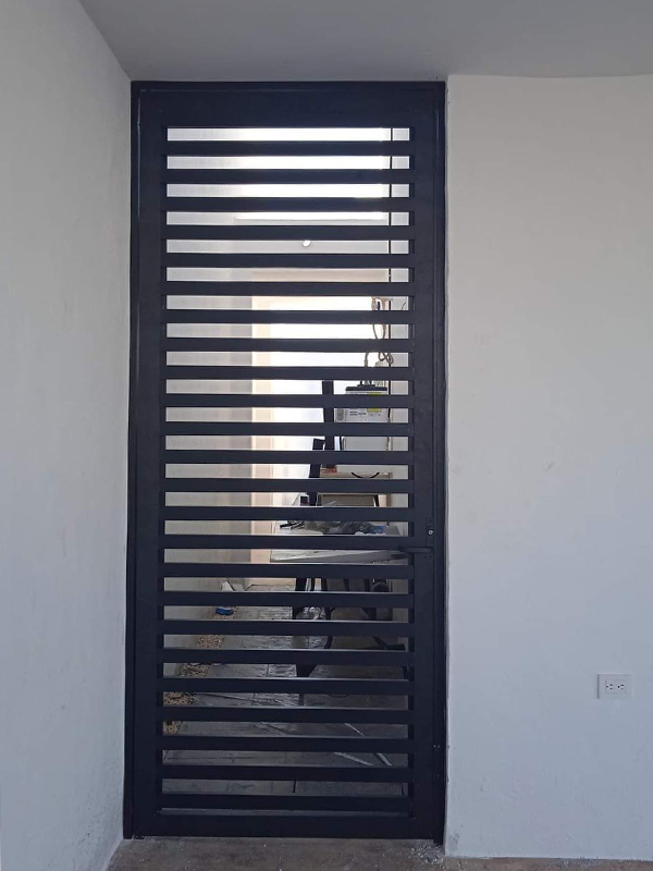 Mẫu Cổng Sắt Hộp 