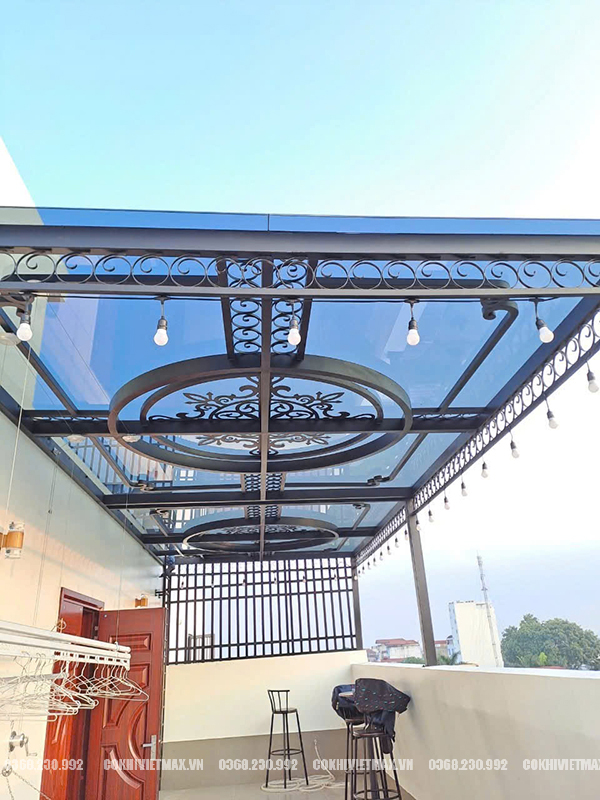 mái kính sắt nghệ thuật