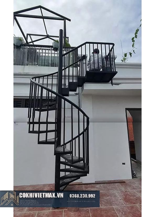 lan can sắt