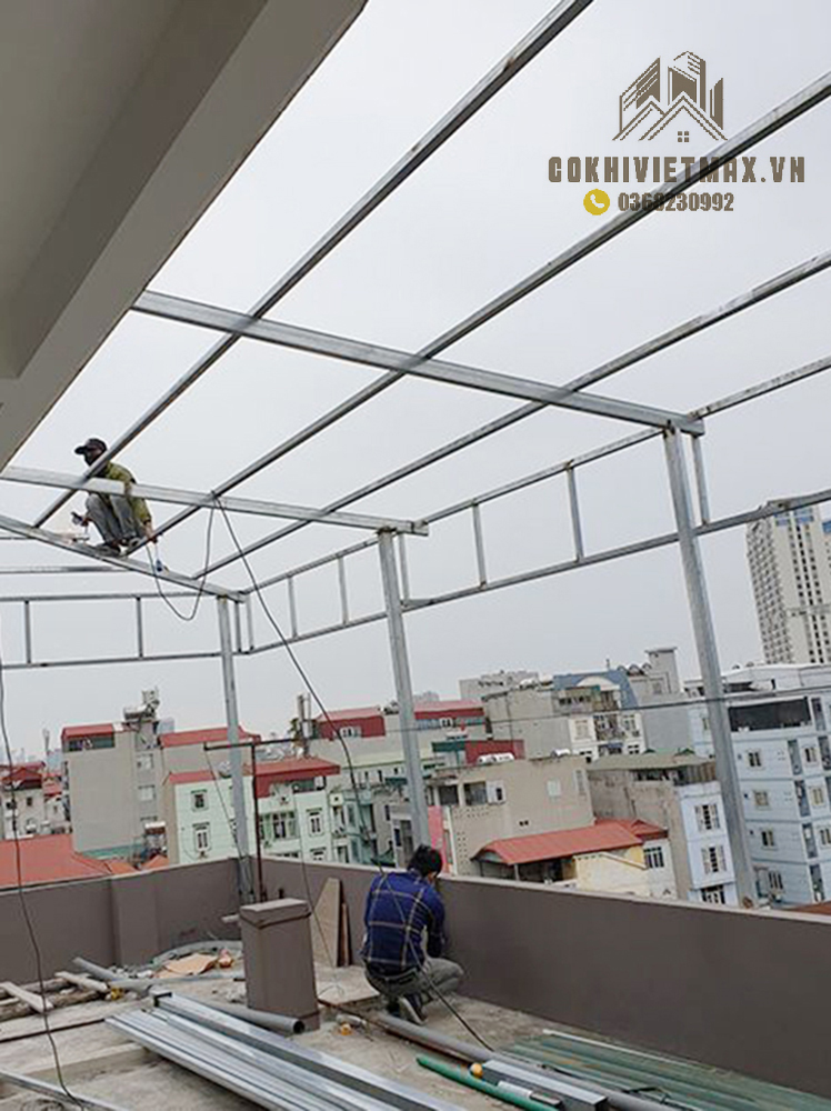 làm mái tôn tlong biên