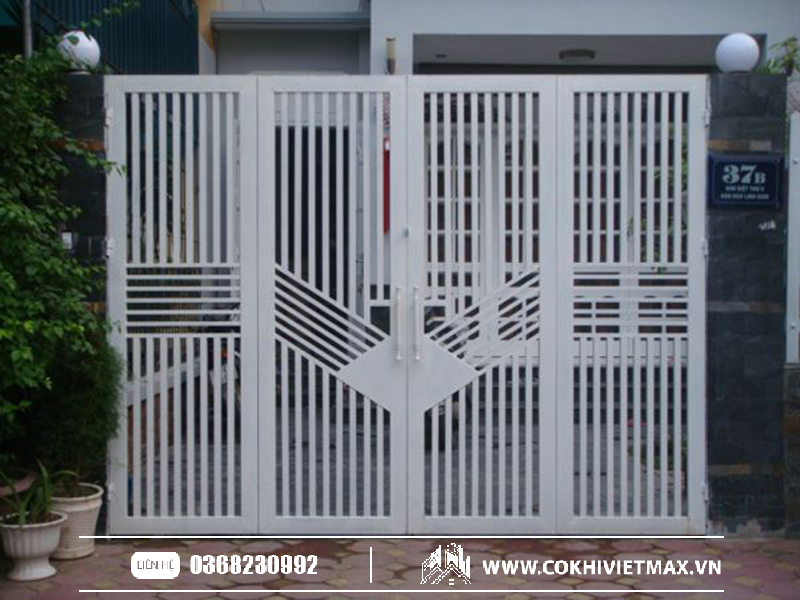 Cửa sắt hộp 4 cánh