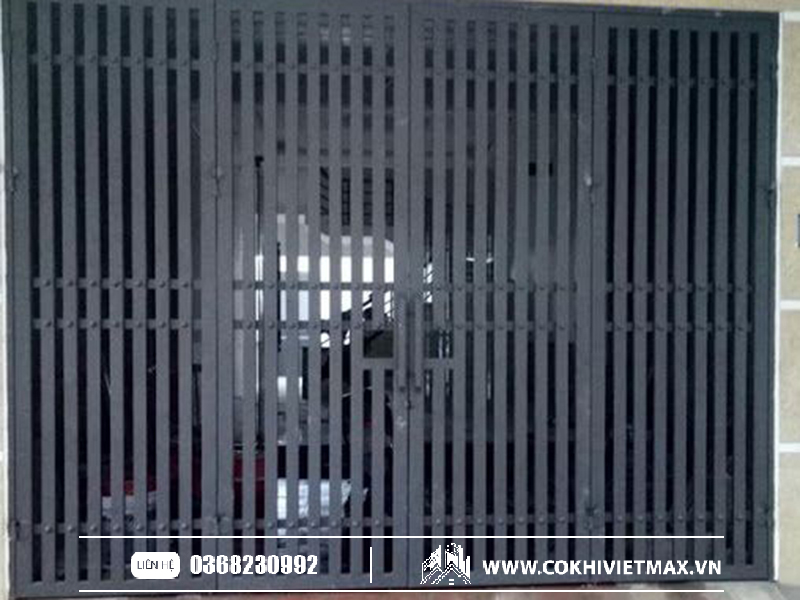 Cửa sắt hộp 4 cánh